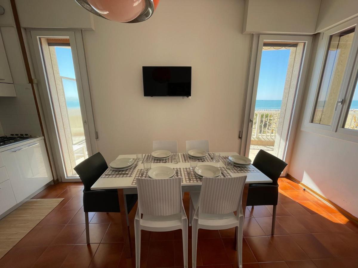Fronte Mare-Residence Union 9 Lido di Jesolo Buitenkant foto
